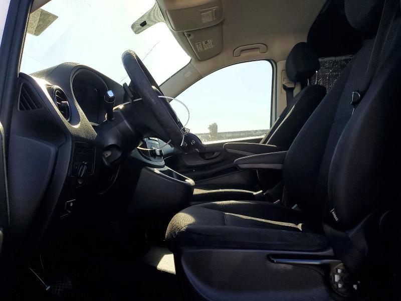 2017 Mercedes-Benz 2017 Mercedes-benz Metris-delivery van
