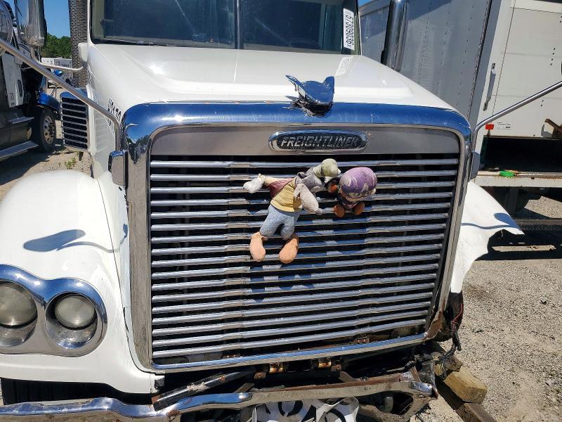 2018 Freightliner Coronado Semi Truck