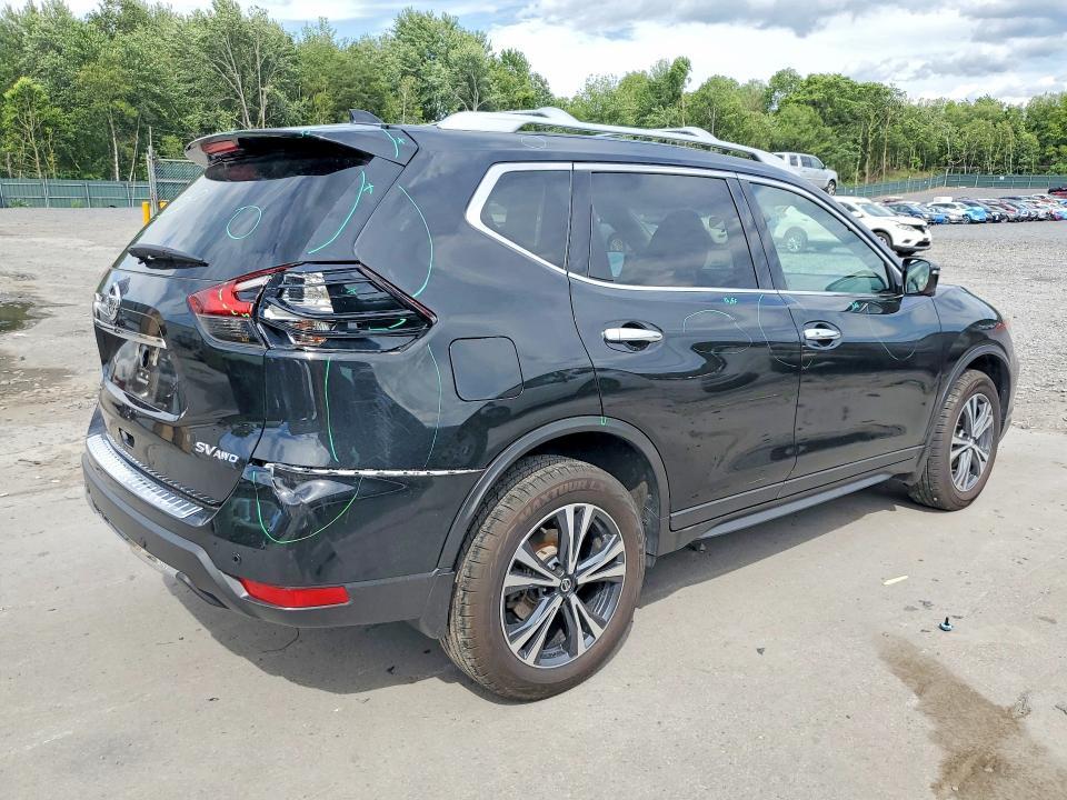 2020 Nissan Rogue sv