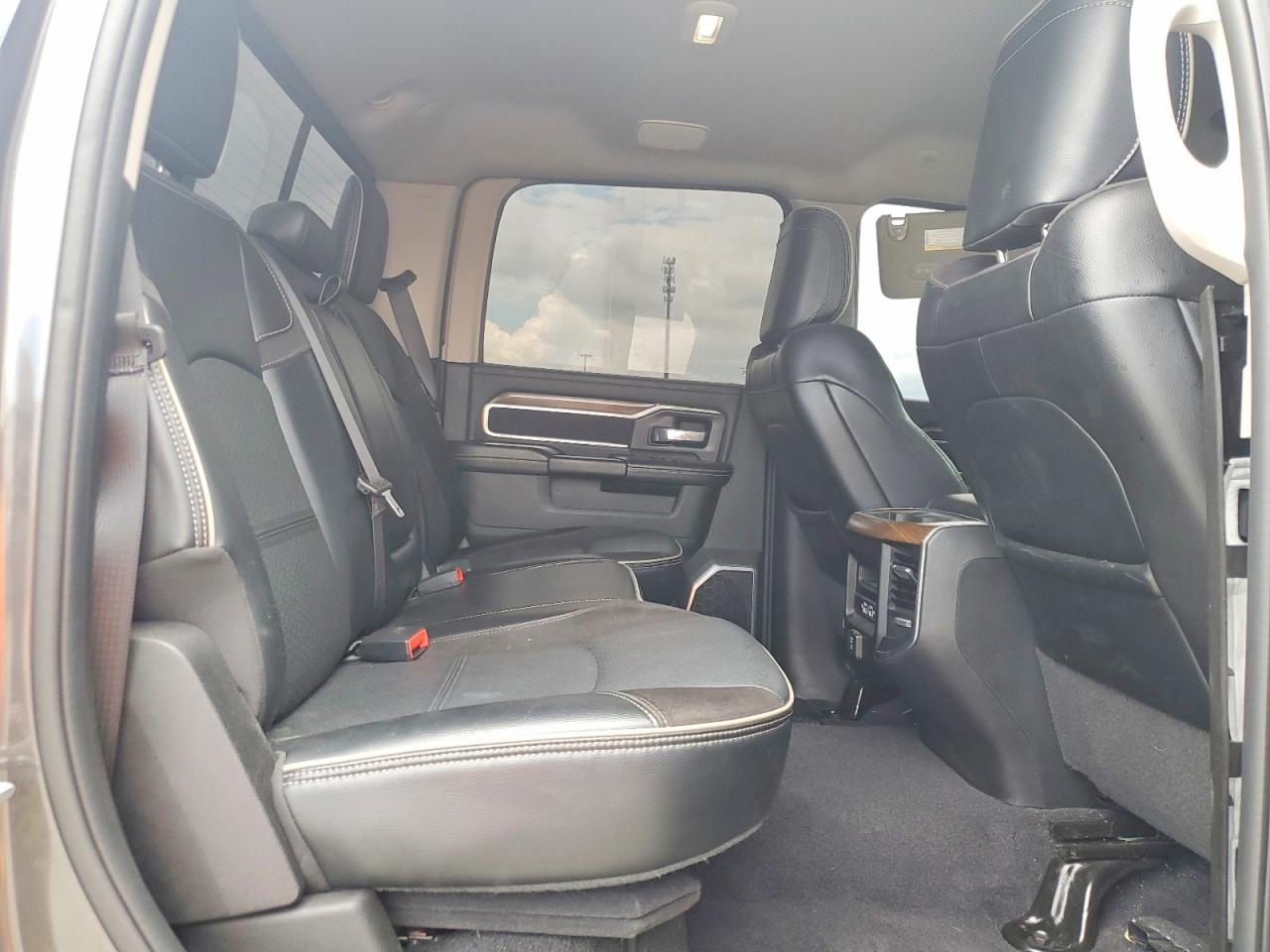 2024 Dodge 2500 Laramie