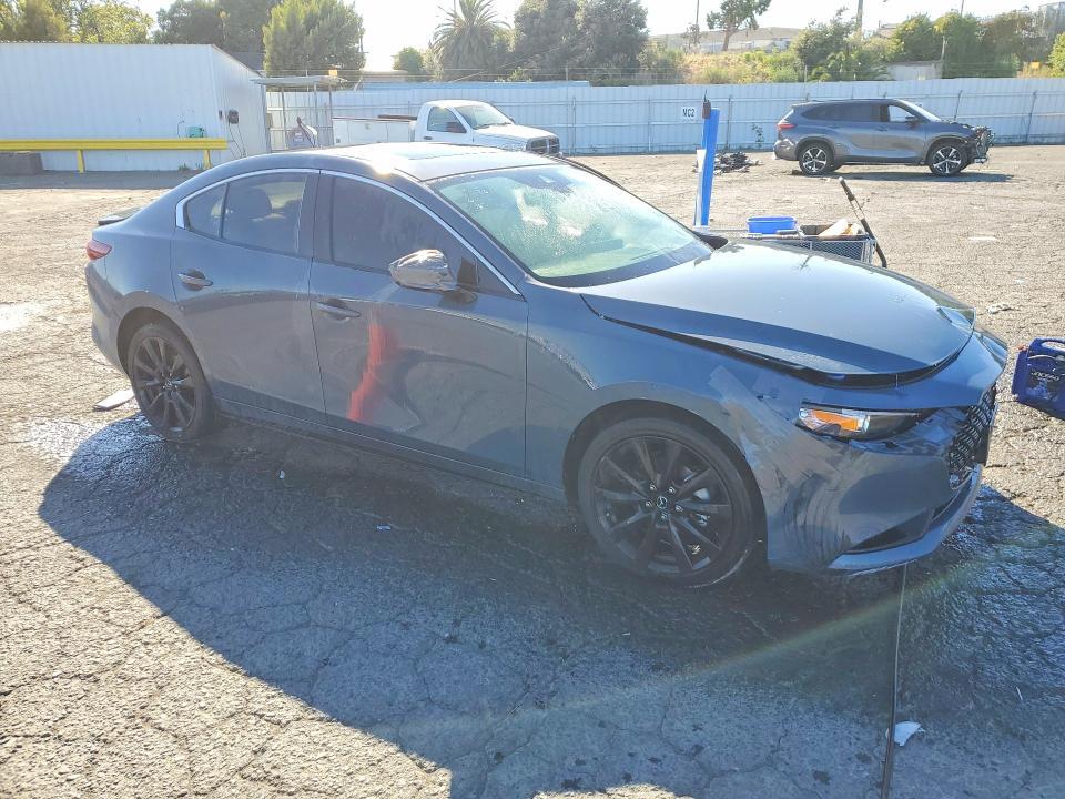 2023 Mazda 3 Preferred