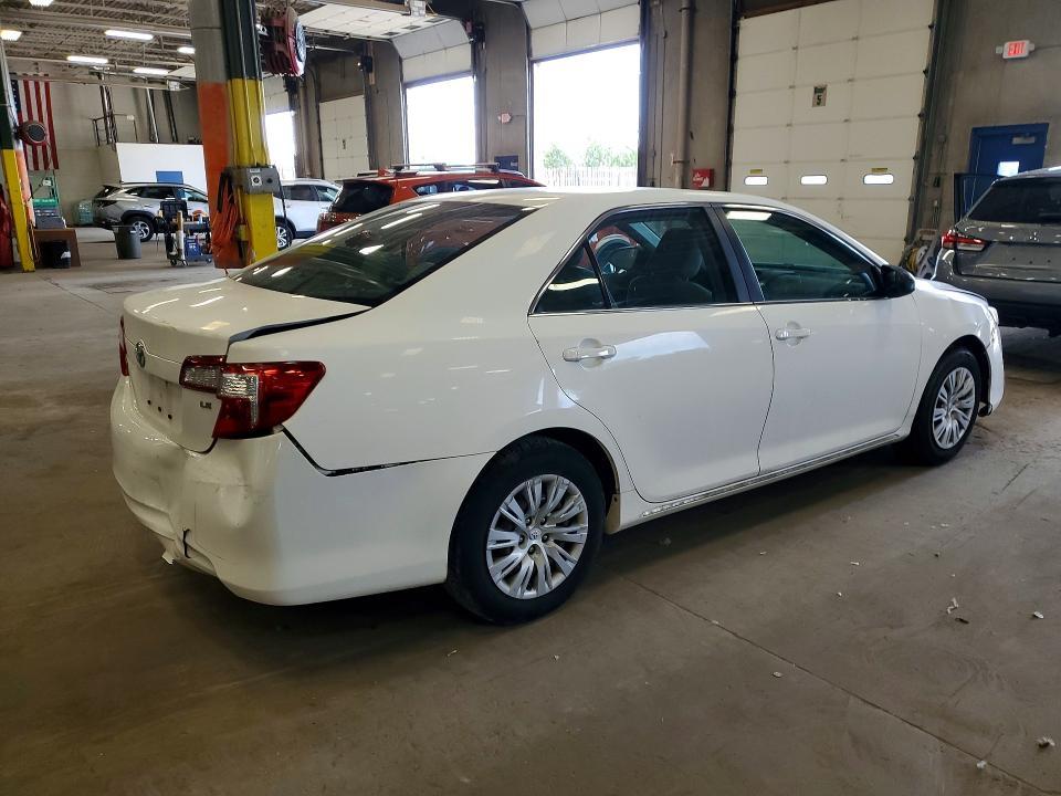 2012 Toyota Camry le