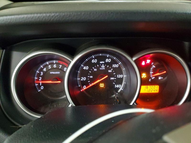 2012 Nissan Versa 1.8 s