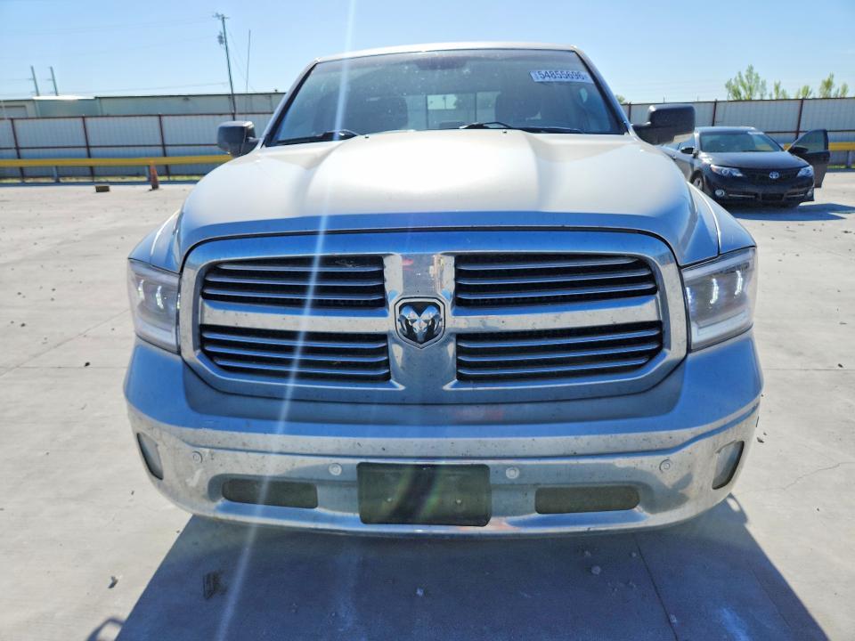 2016 Dodge RAM 1500 SLT