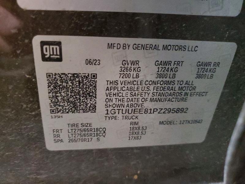 2023 GMC Sierra K1500 AT4