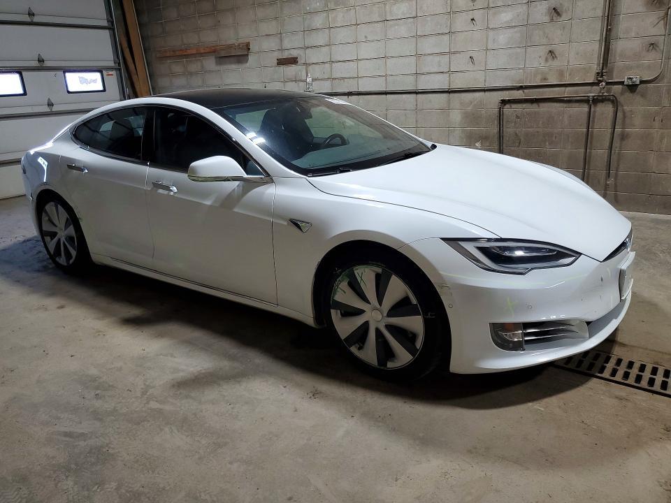 2021 Tesla Model s