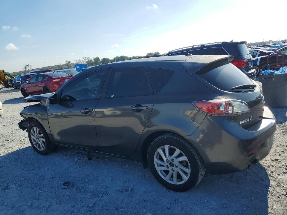 2013 Mazda 3 I