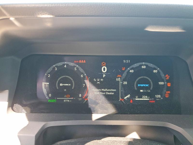 2025 Toyota Tacoma TRD OFF-ROAD HV