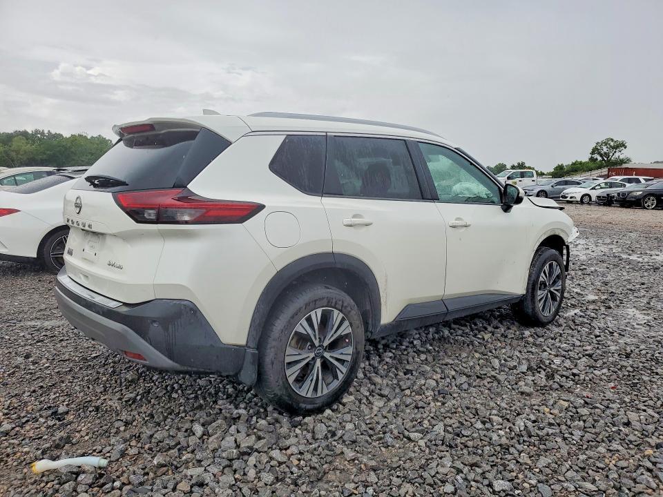 2022 Nissan Rogue sv