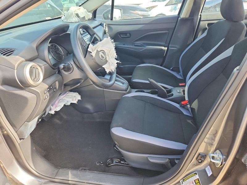 2025 Nissan Versa s