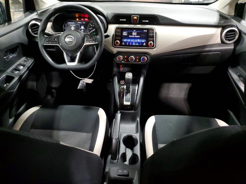 2022 Nissan Versa sv