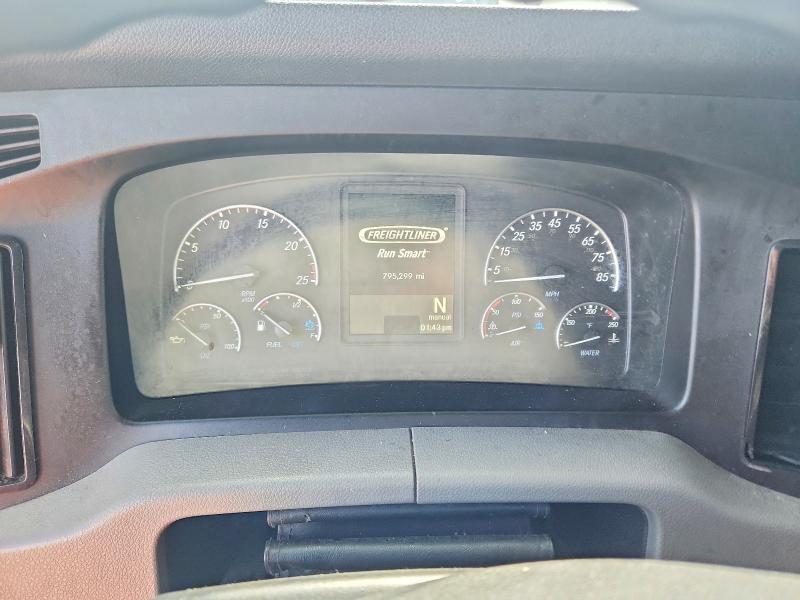 2020 Freightliner Cascadia 126 Semi Truck