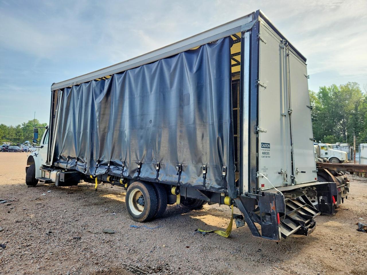 2020 Frht - Freightliner 2020 Freightliner Business Class M2 Curtain Side T