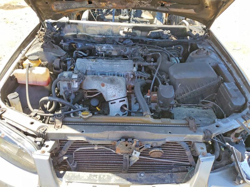 2001 Toyota Camry le