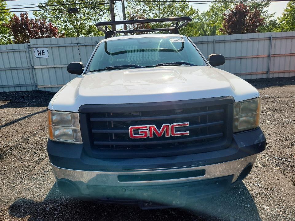 2013 GMC Sierra C1500