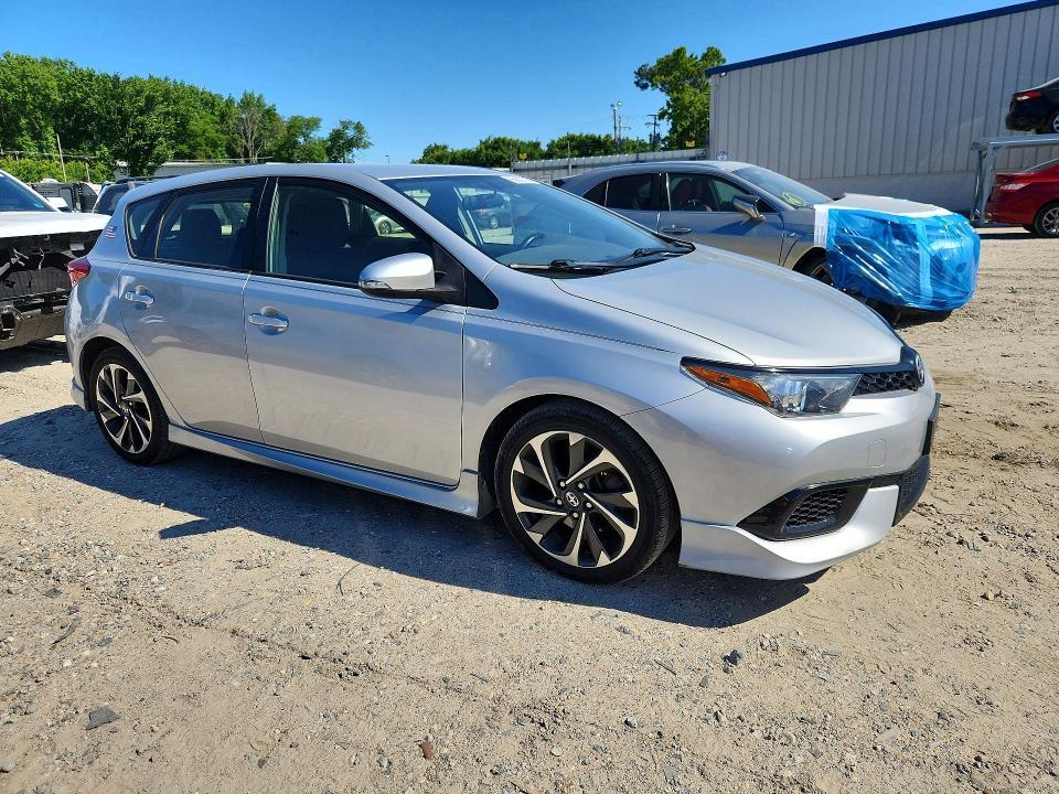 2016 Scion Im Base
