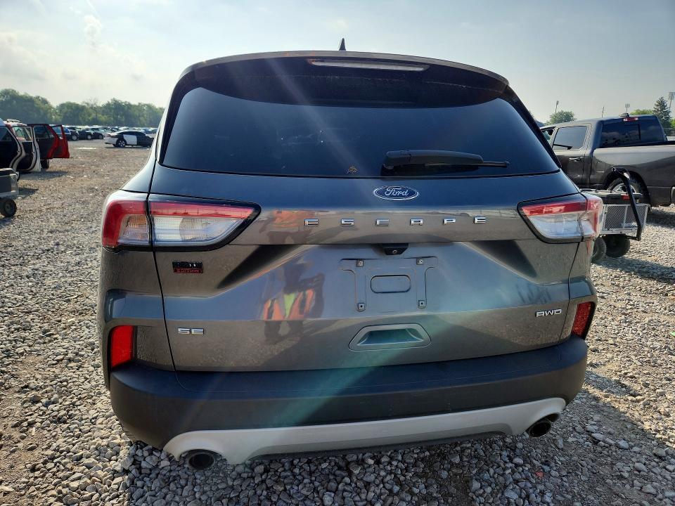 2021 Ford Escape se