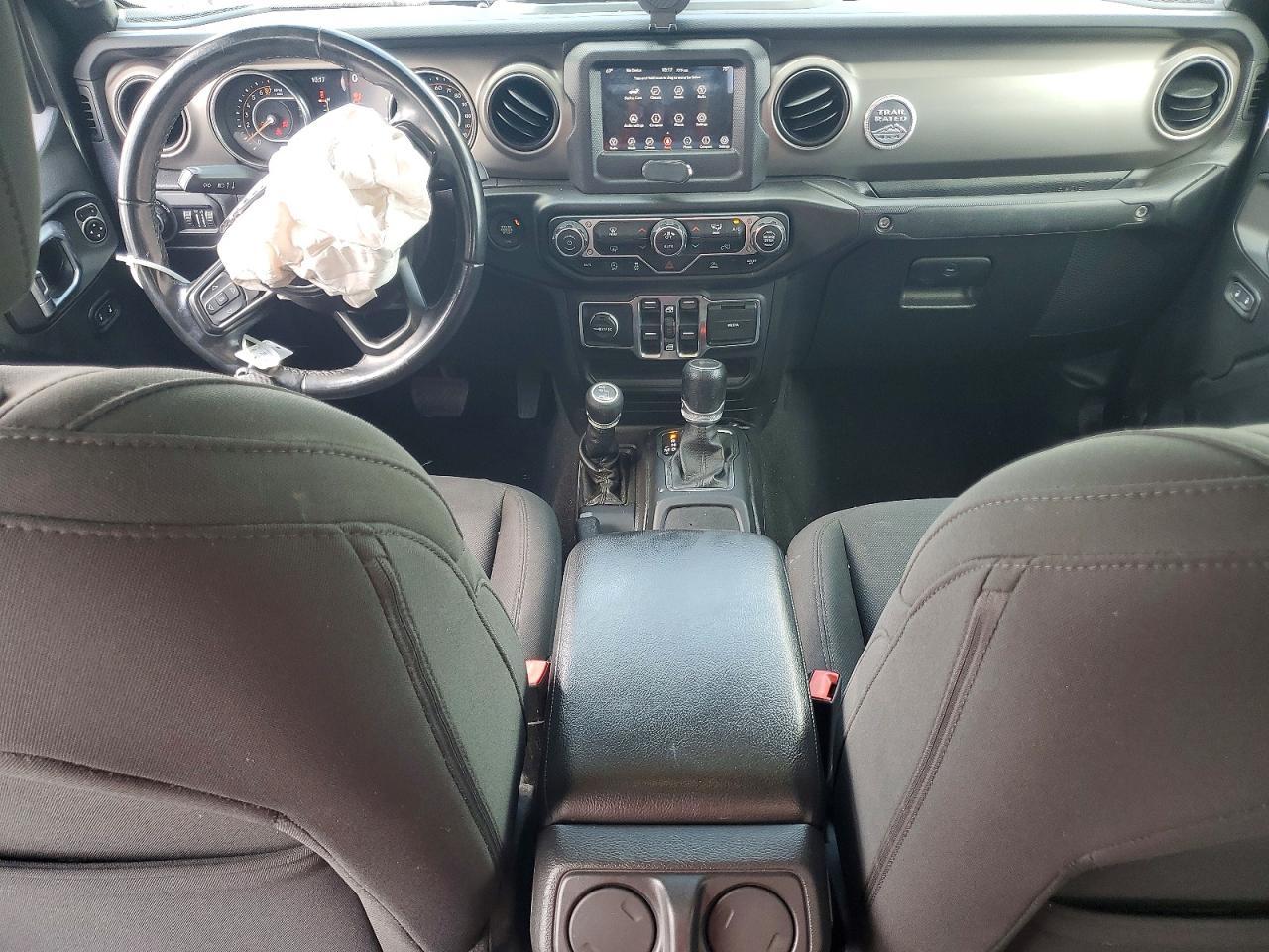2020 Jeep Gladiator Sport