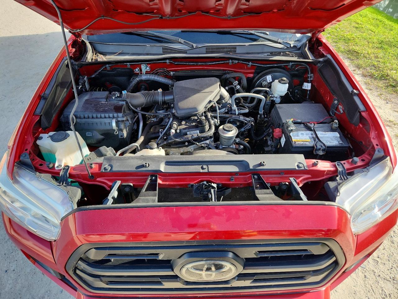 2019 Toyota Tacoma SR