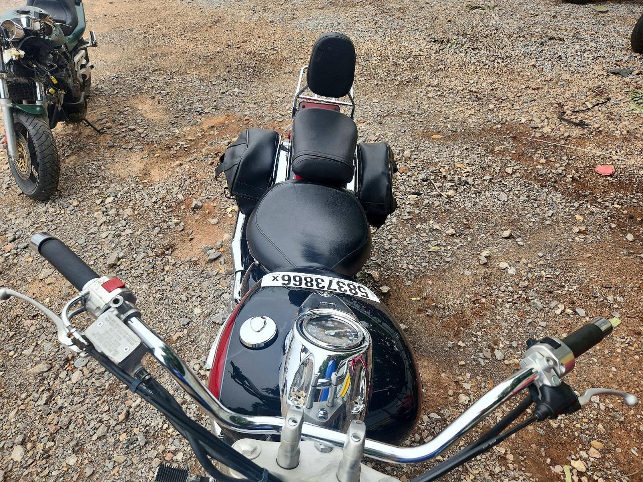 2001 Suzuki VL800