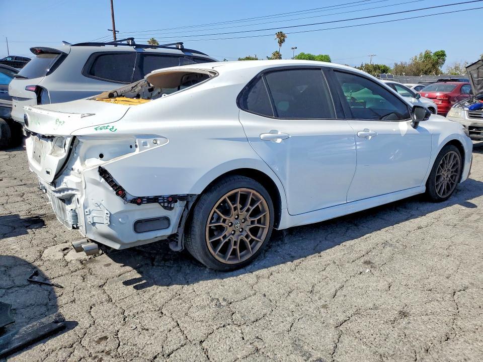 2023 Toyota Camry se Nightshade