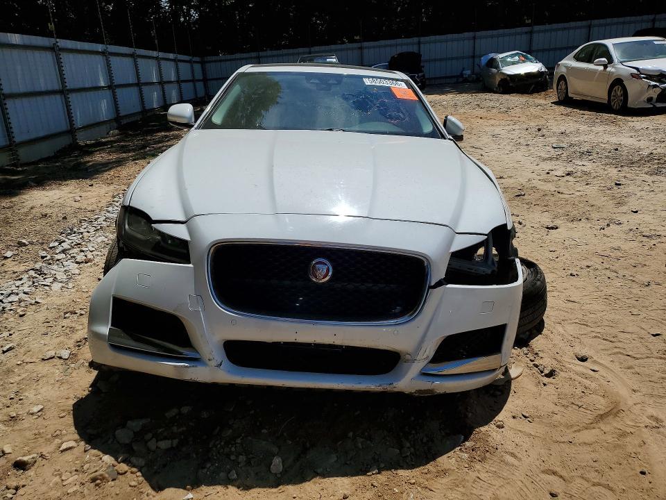 2016 Jaguar Xf Premium