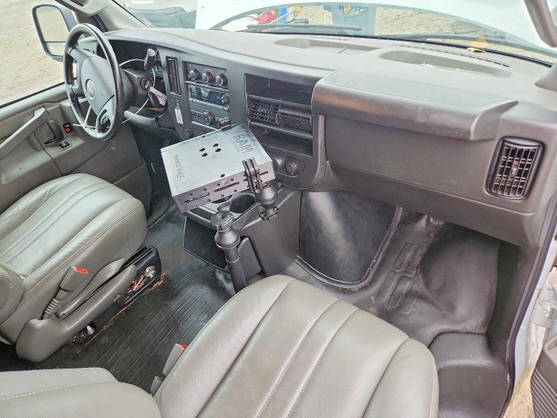 2023 GMC Savana G2500