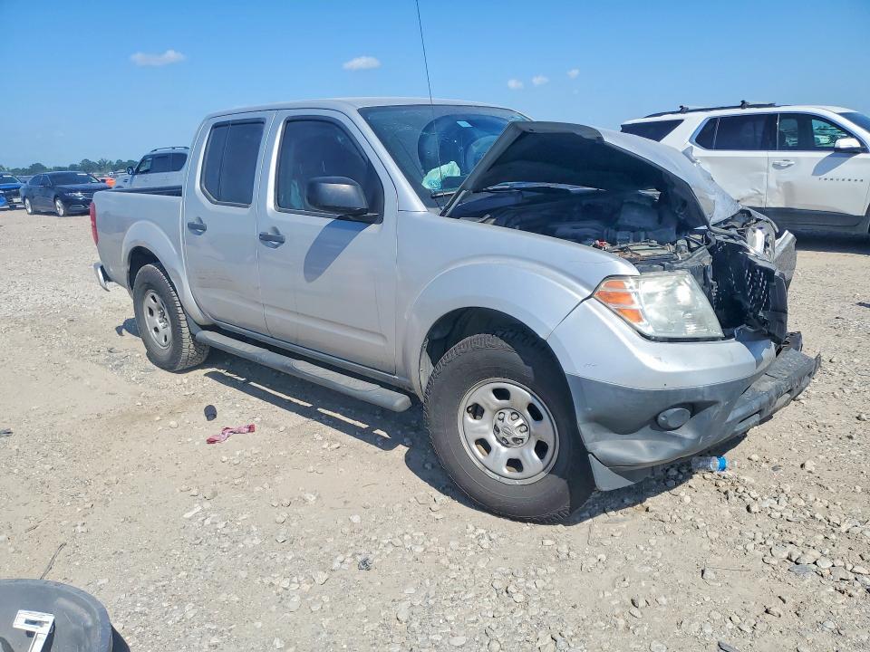 2016 Nissan Frontier s