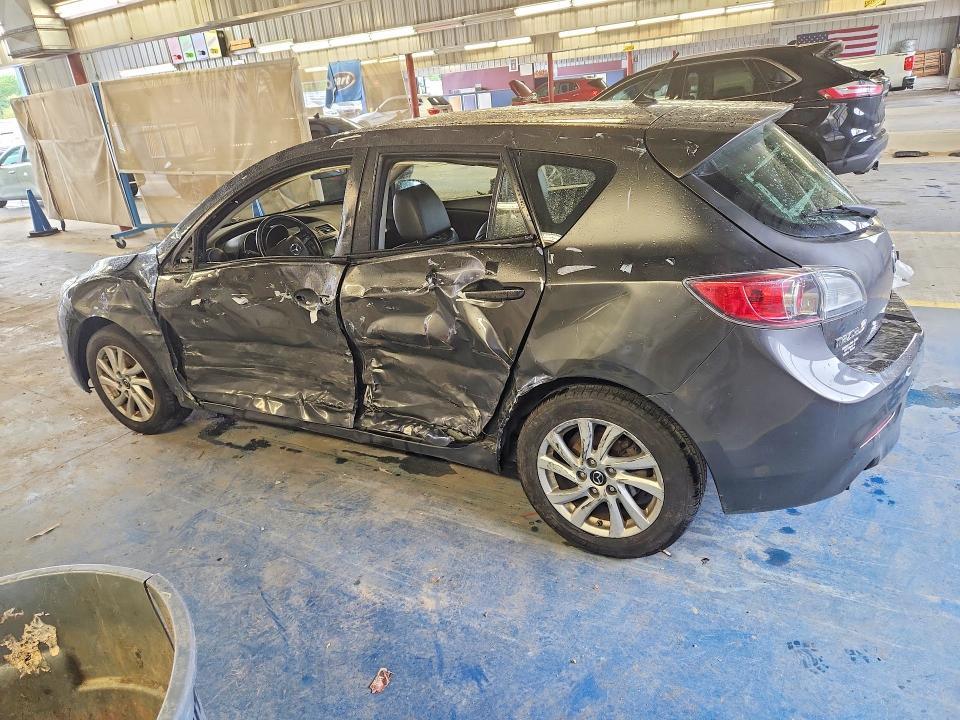 2013 Mazda 3 I