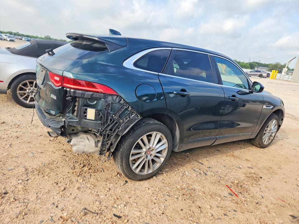2017 Jaguar F-pace Prestige