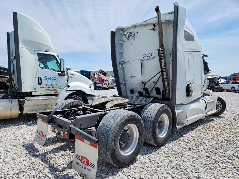 2019 Kenworth T680 Semi Truck