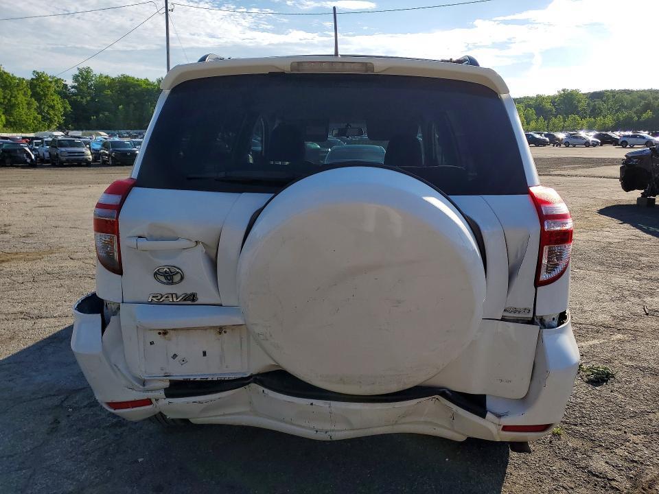 2011 Toyota Rav4 Base