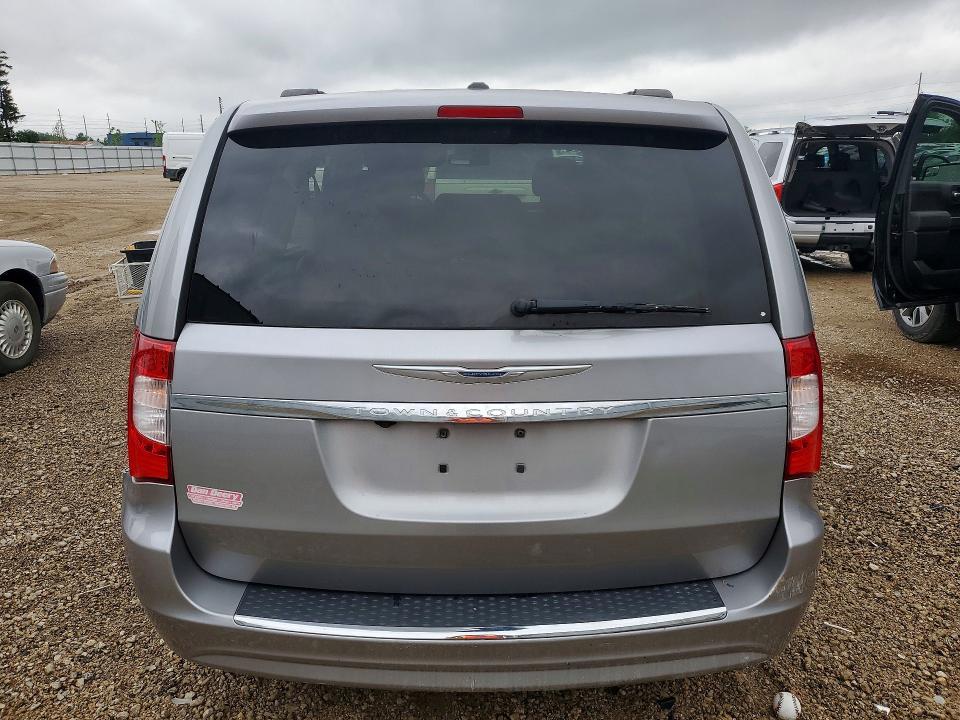 2015 Chrysler Town & Country Touring