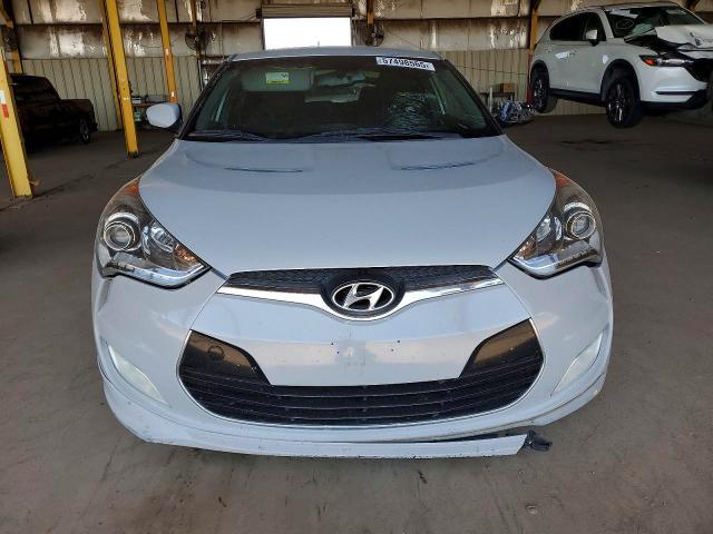 2013 Hyundai Veloster re mix