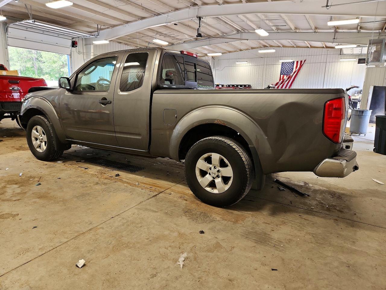 2009 Nissan Frontier SE V6
