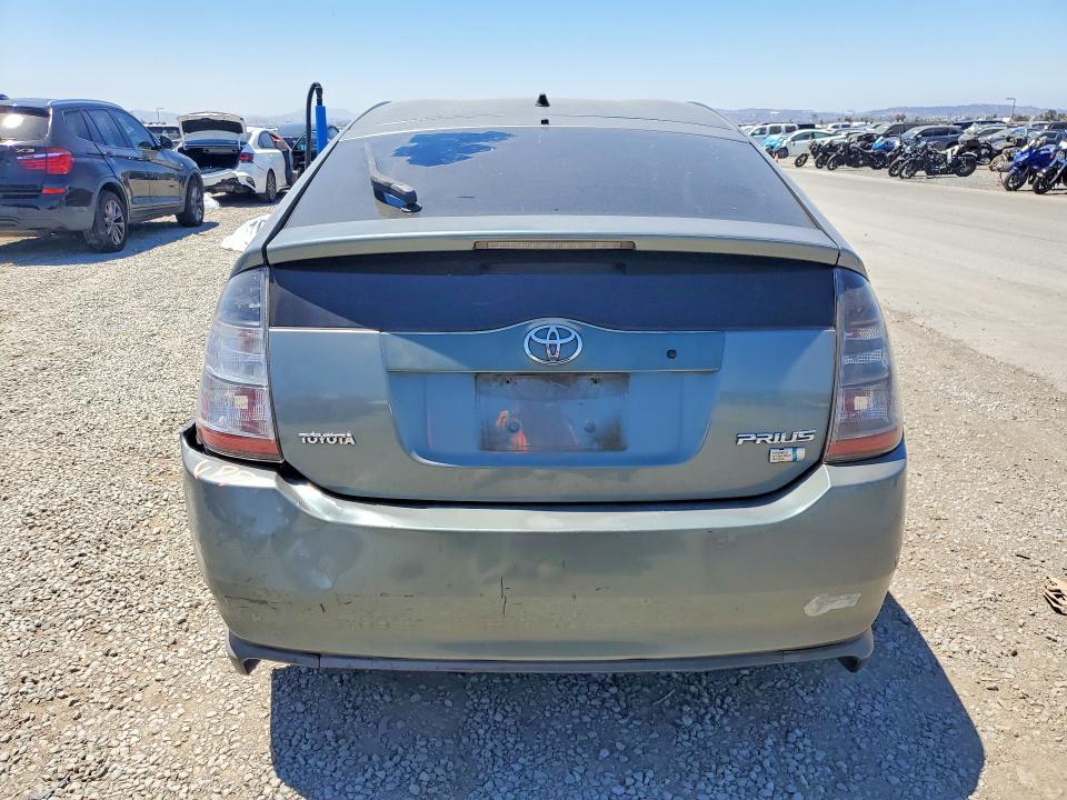 2004 Toyota Prius Base