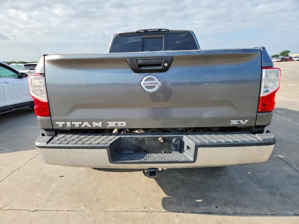 2017 Nissan Titan XD SV