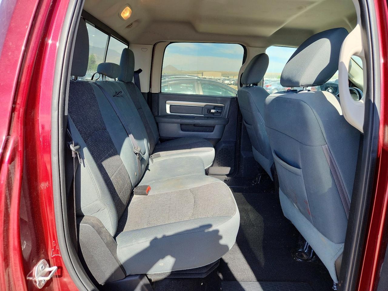 2016 Dodge RAM 1500 SLT