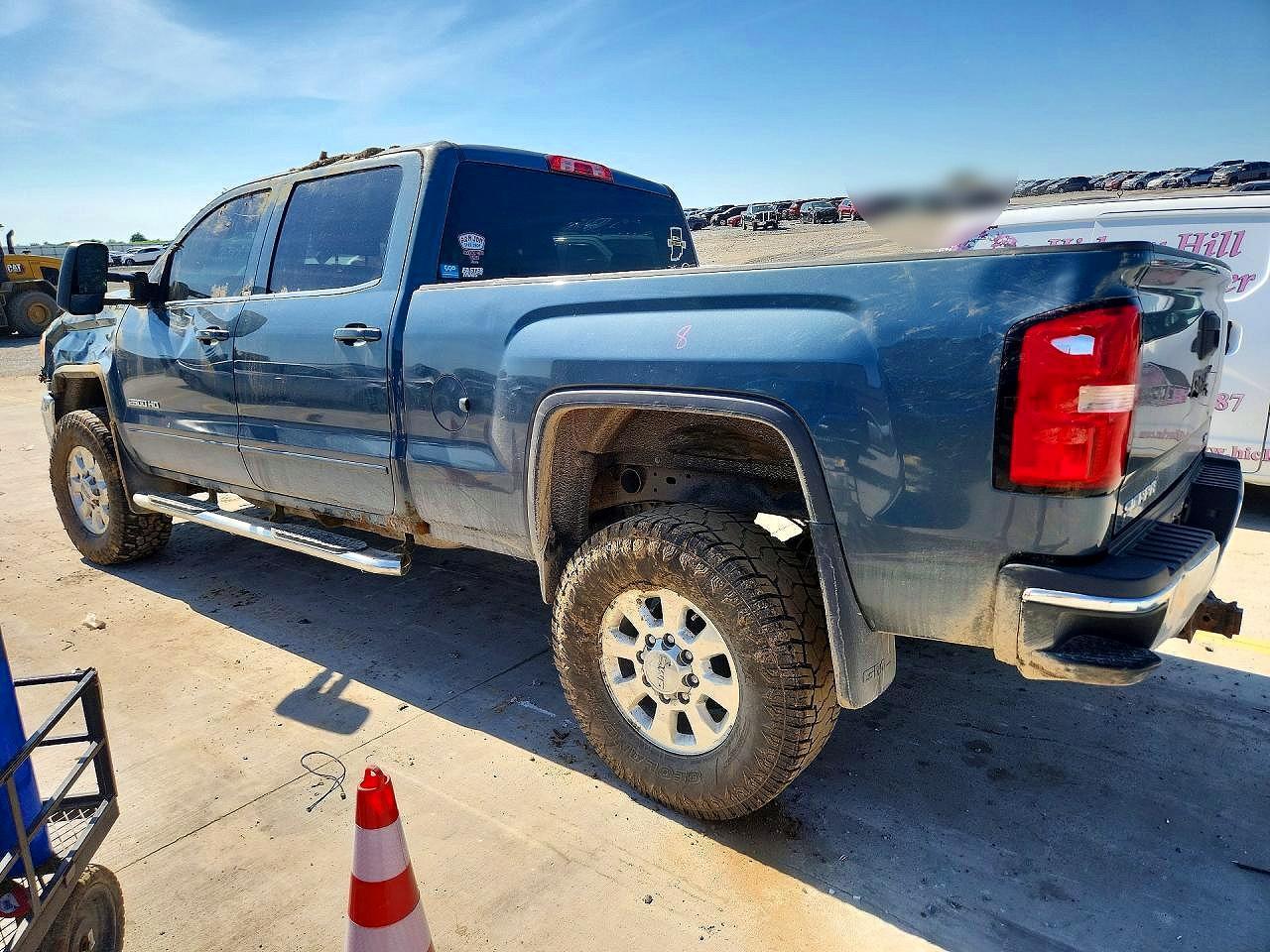 2015 GMC Sierra K2500 SLE