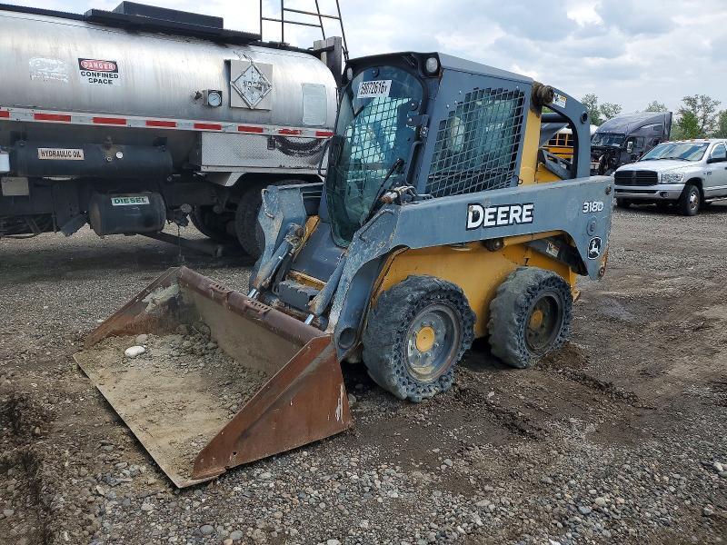 2010 John Deere 318D Skid Steer Loader