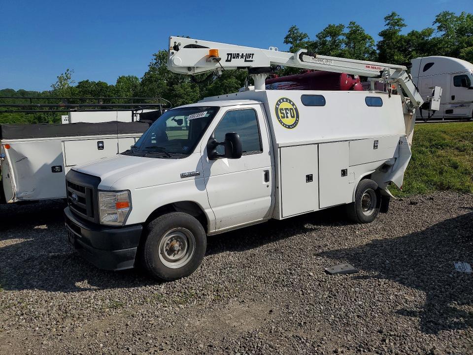 2024 Ford E350 Van With Bucket Lift