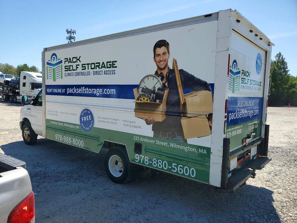 2010 Ford E350 BOX Truck