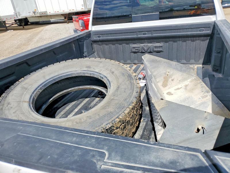 2025 GMC Sierra K2500 Denali