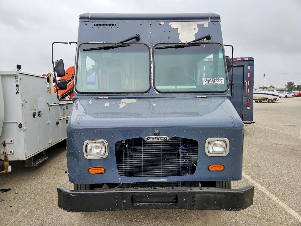 2020 Frht 2020 Freightliner MT45 Chassis Delivery Truck