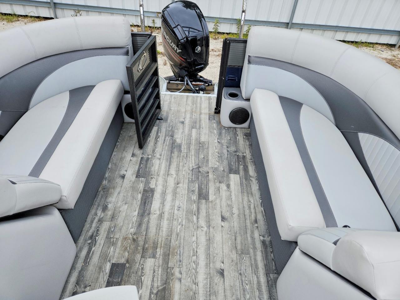 2018 Crest Pontoon Boat