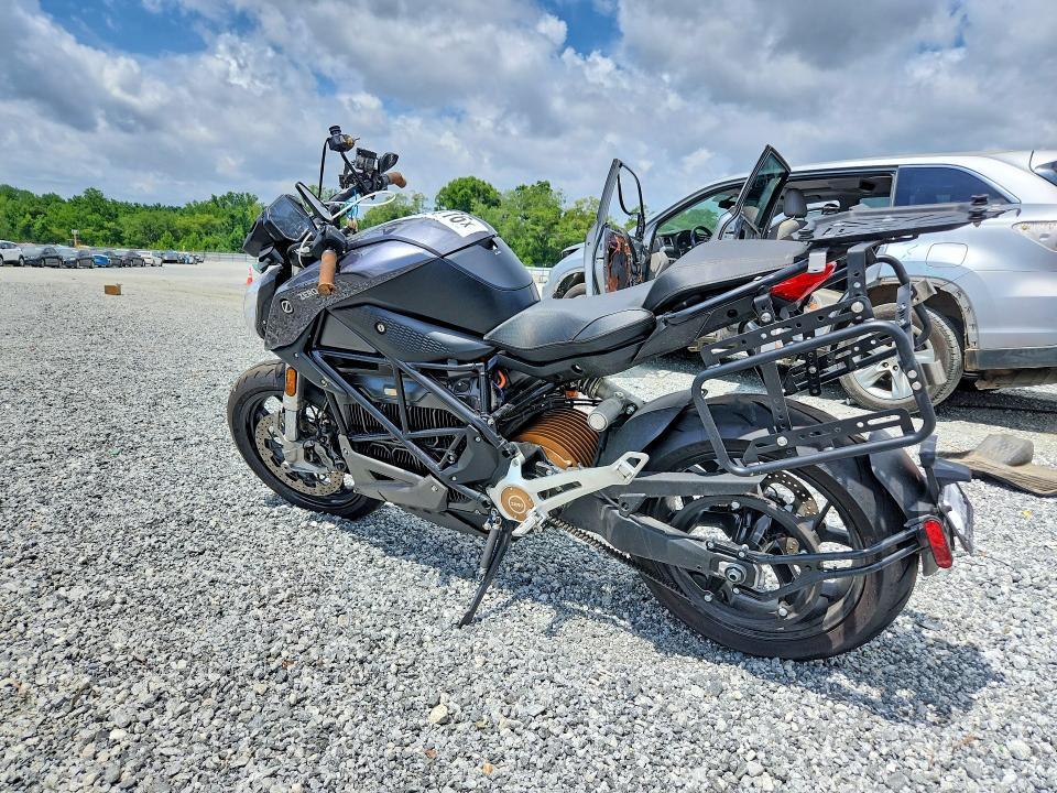 2022 Zero Motorcycles Inc SR