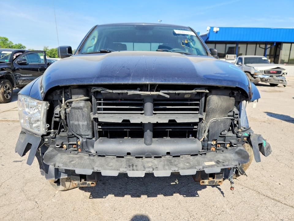 2017 Dodge RAM 1500 SLT