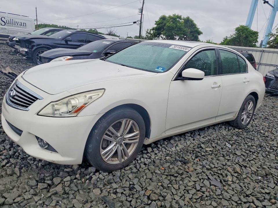 2013 Infiniti G37 Sedan x