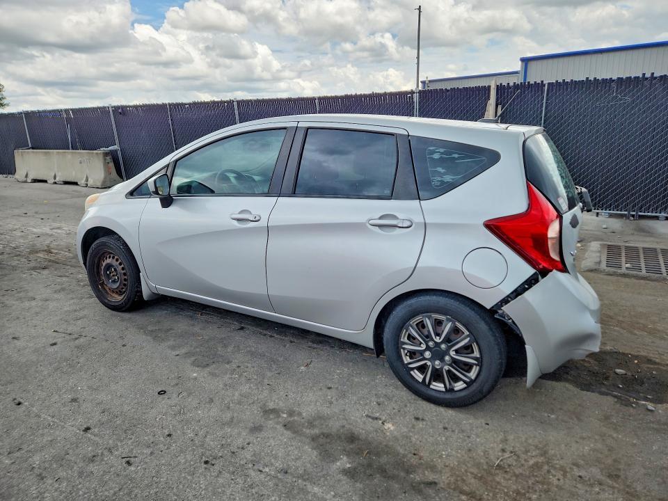 2016 Nissan Versa Note sv