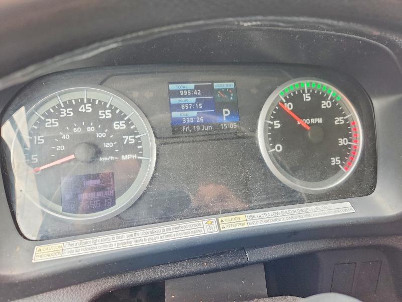 2012 Hino 258/268 Refrigerated BOX Truck